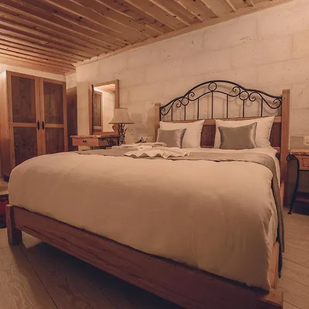 Rose Valley ギョレメ