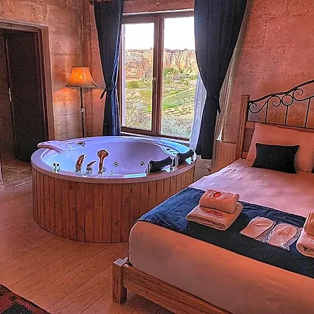 Rose Valley Hotel